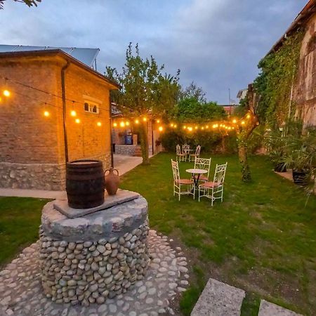 Intown Guesthouse Шкодер Екстер'єр фото