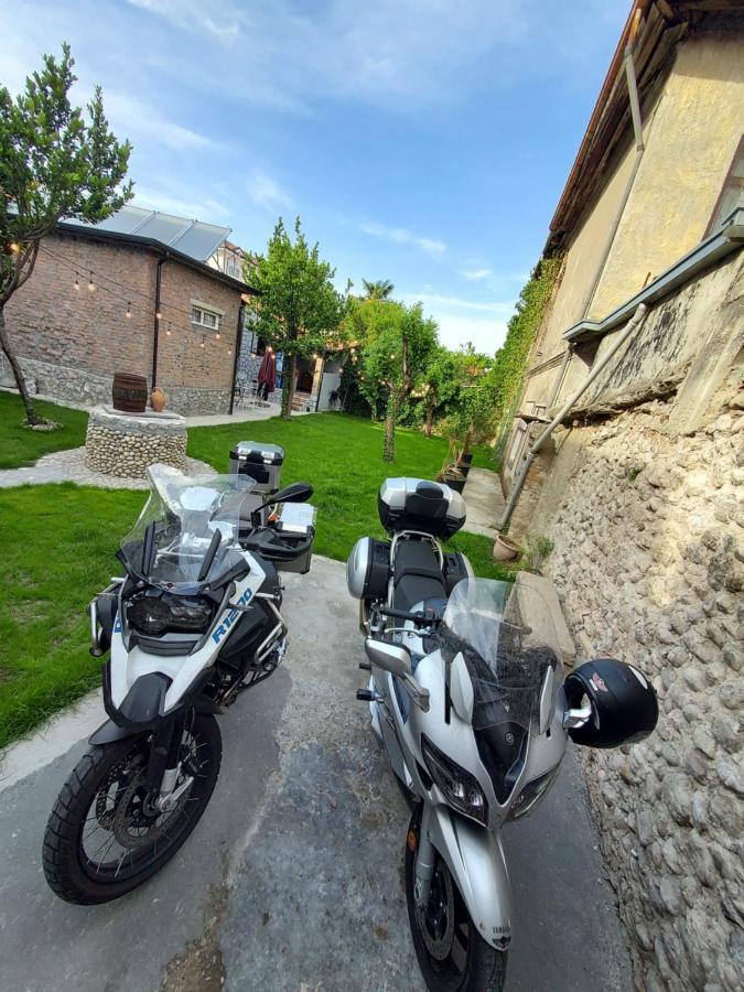 Intown Guesthouse Шкодер Екстер'єр фото