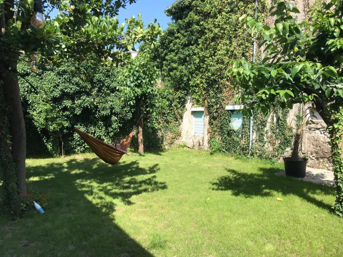 Intown Guesthouse Шкодер Екстер'єр фото